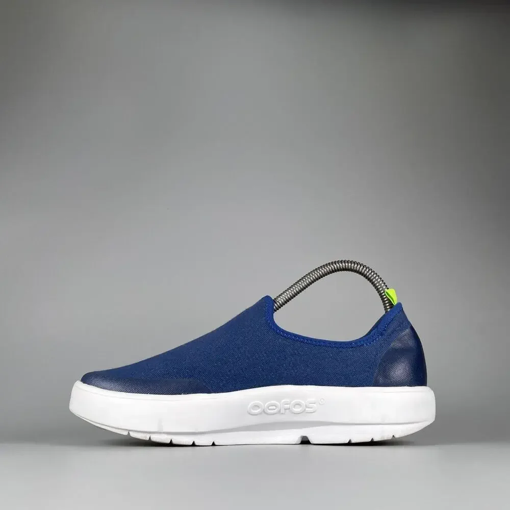 OFOS OOmg EeZee Women's Size 7.5 Blue Casual Walking Slip On Recovery Shoes GUC